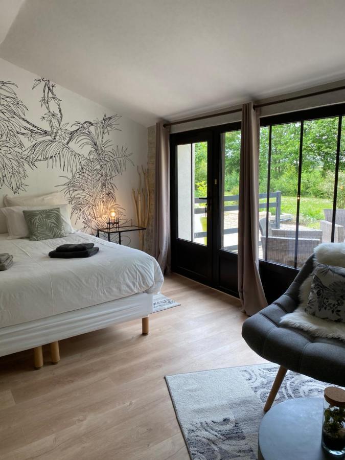 La Chaumeauniere Bed and Breakfast Aigrefeuille-dʼAunis Eksteriør billede